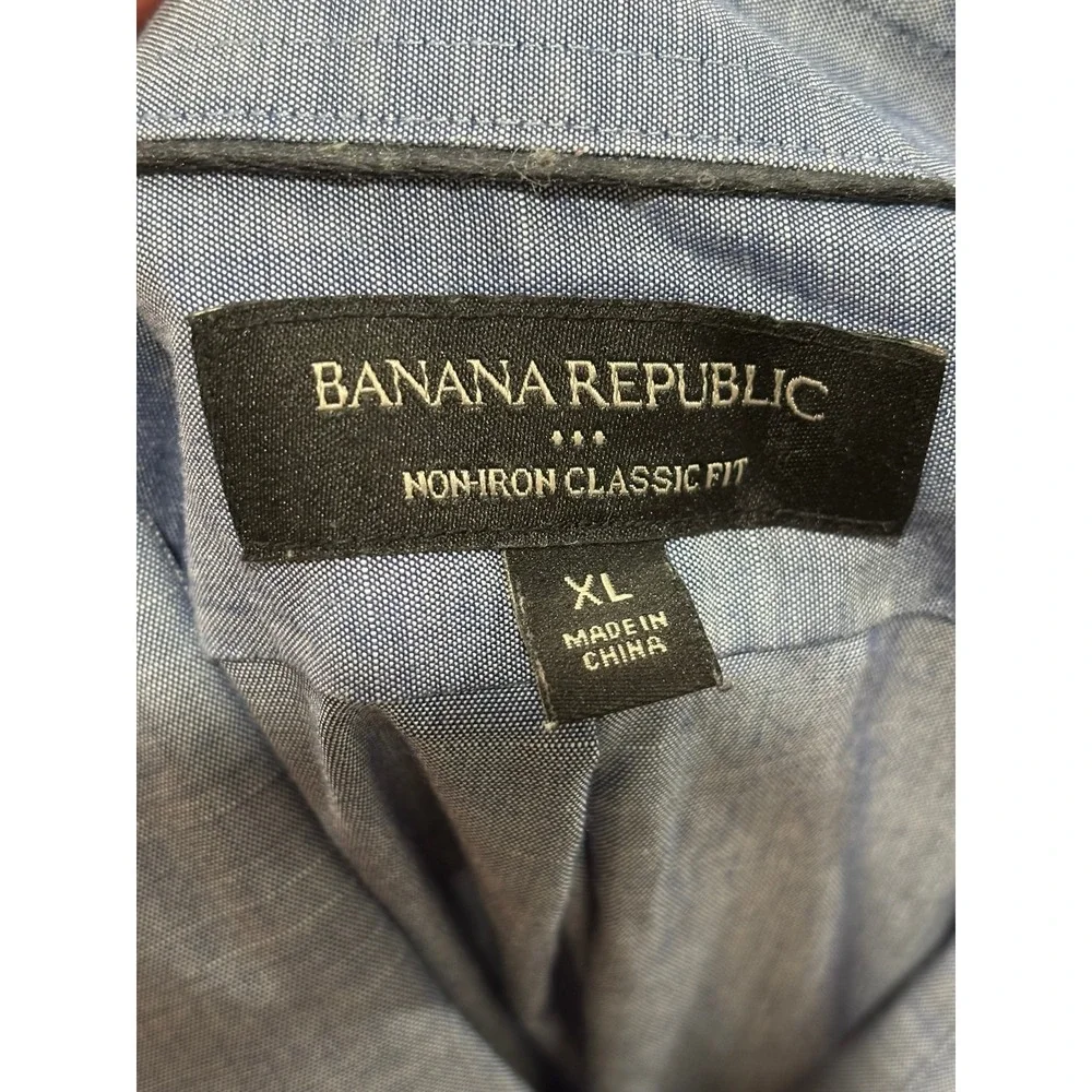 Banana Republic Dress Shirt Mens XL Blue Non-Iron Classic Fit Cotton Business